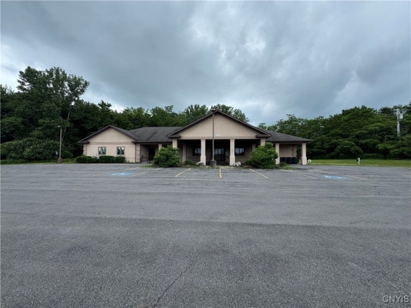 Listing Image #3 - Others for sale at 10 Carlton Drive, Parish NY 13131