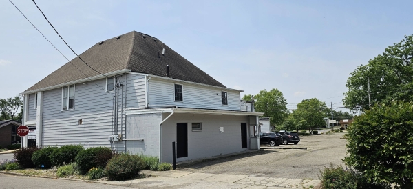 Listing Image #2 - Office for sale at 622 E 8th Street, Anderson IN 46012
