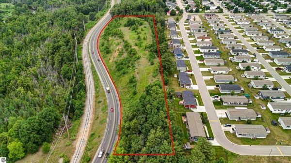 Listing Image #3 - Land for sale at 2050 N Keystone, Traverse City MI 49686