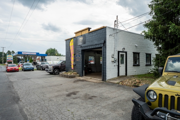 Listing Image #3 - Retail for sale at 616 Main St, Stockertown PA 18083