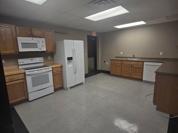Listing Image #3 - Others for sale at 224 Commercial Drive , B, Columbus WI 53925
