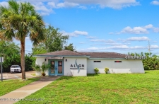 Office for sale in Spring Hill, FL