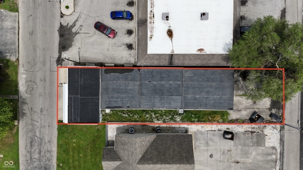Listing Image #2 - Retail for sale at 2305 Cottage Avenue, Columbus IN 47201