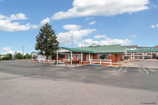 Listing Image #3 - Others for sale at 3839 E Lincolnway, Cheyenne WY 82001