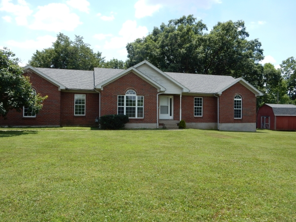 Listing Image #2 - Others for sale at 219 W Hebron Lane, Shepherdsville KY 40165