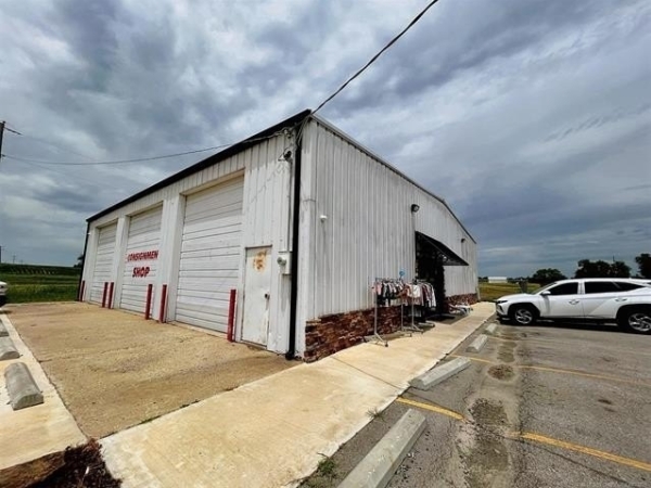 Listing Image #3 - Others for sale at 120 W Peak Boulevard, Muskogee OK 74401