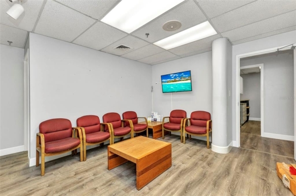 Listing Image #3 - Others for sale at 2525 Harbor Boulevard , 206, Port Charlotte FL 33952