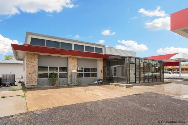 Listing Image #3 - Others for sale at 1822 Logan Ave, Cheyenne WY 82001