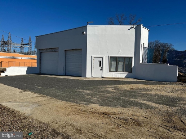 Listing Image #1 - Others for sale at 213 N East Blvd, Vineland NJ 08360