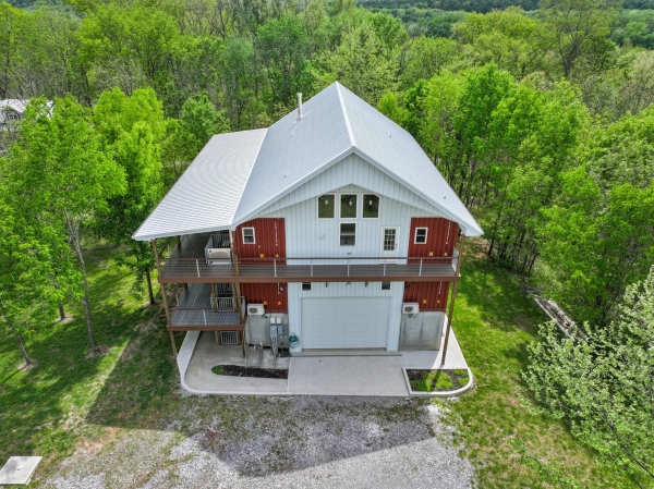Listing Image #2 - Others for sale at 210 Patricia Cir, Indian Mound TN 37079