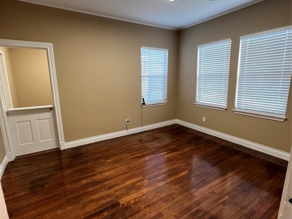 Listing Image #2 - Others for sale at 1249 Lamar Avenue, Paris TX 75460