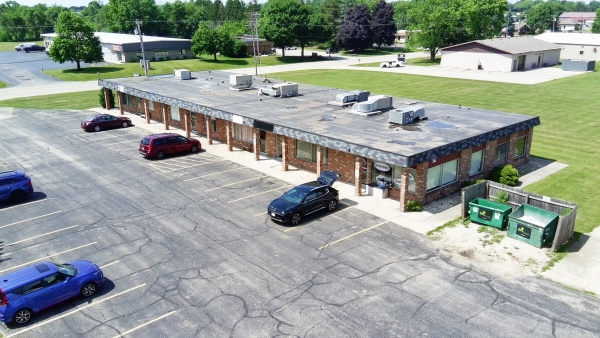 Listing Image #2 - Office for sale at 1517 E Huebbe Pkwy, Beloit WI 53511
