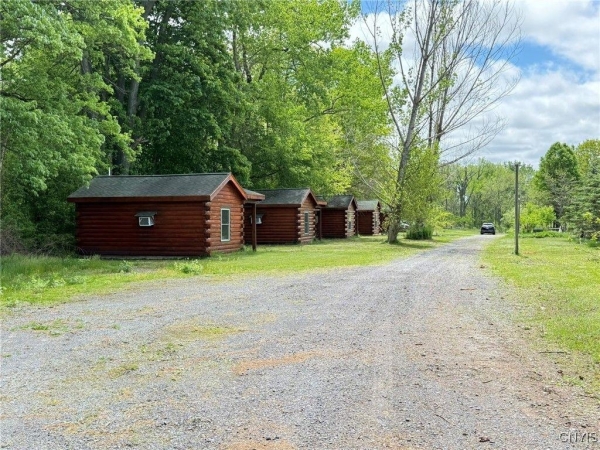 Listing Image #3 - Retail for sale at 984 Waterloo Geneva Road, Waterloo NY 13165