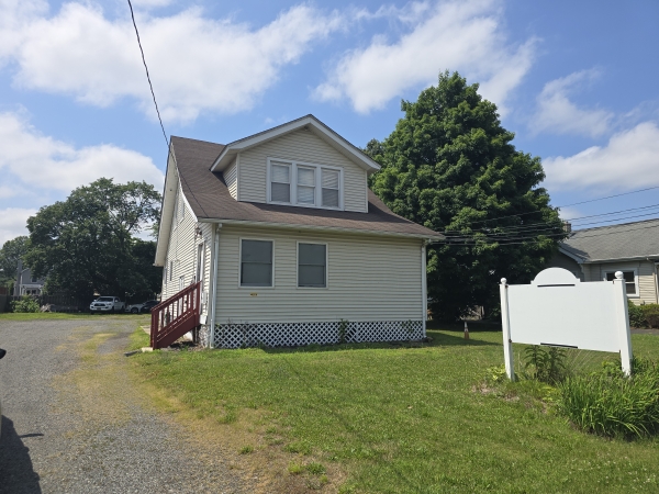 Listing Image #1 - Others for sale at 423 Union Avenue, Middlesex NJ 08846