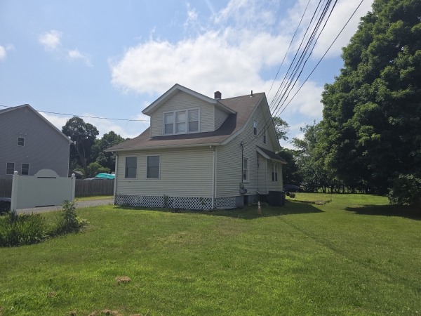 Listing Image #2 - Others for sale at 423 Union Avenue, Middlesex NJ 08846