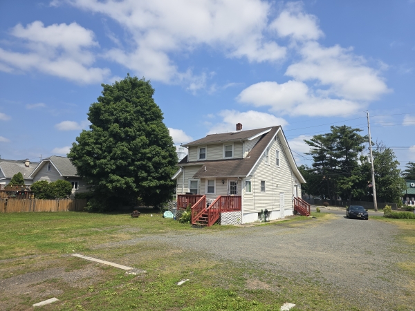 Listing Image #3 - Others for sale at 423 Union Avenue, Middlesex NJ 08846