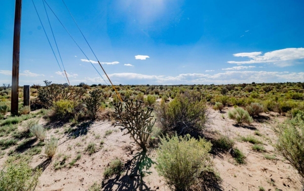 Listing Image #1 - Others for sale at 6th 6th Avenue NW 10, Rio Rancho NM 87124