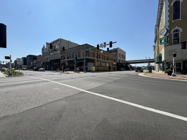Listing Image #1 - Others for sale at 801 East Main Street, Richmond IN 47374
