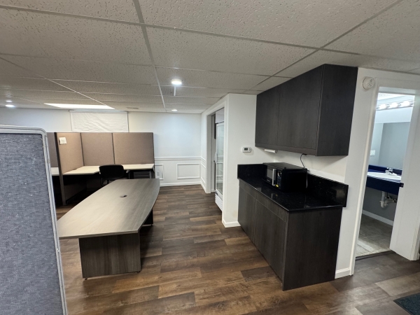 Listing Image #2 - Office for sale at 51024 Portage Rd, South Bend IN 46628