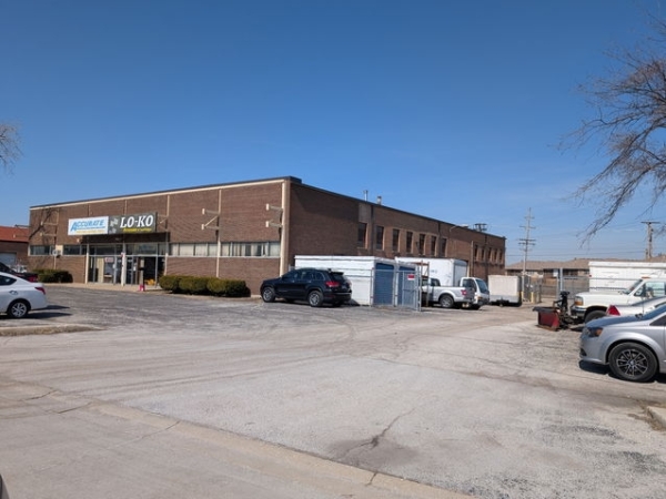 Listing Image #1 - Industrial for sale at 5340 W 111th St, Oak Lawn IL 60453
