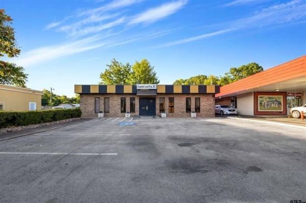Listing Image #2 - Office for sale at 228 W Broad, Mineola TX 75773