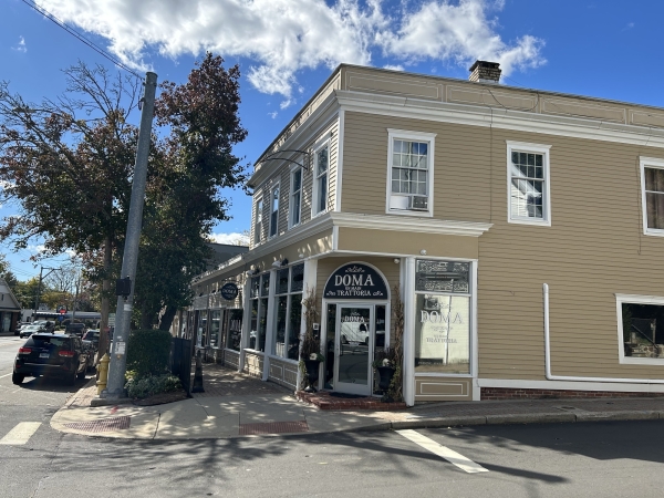 Listing Image #2 - Retail for sale at 562-572 Main St, Branford CT 06405