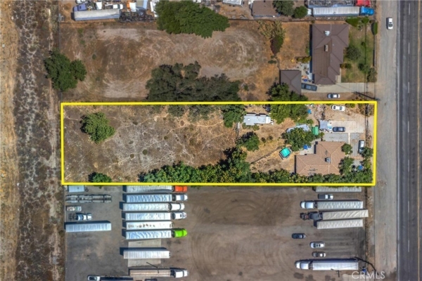 Listing Image #3 - Others for sale at 18864 Cajon Boulevard, San Bernardino CA 92407