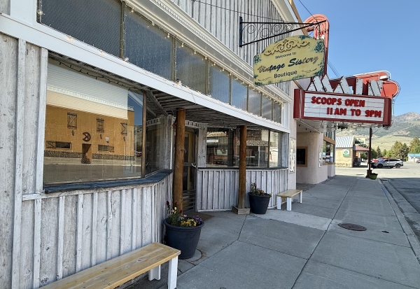 Listing Image #2 - Industrial for sale at 219 Main St, Mackay ID 83251