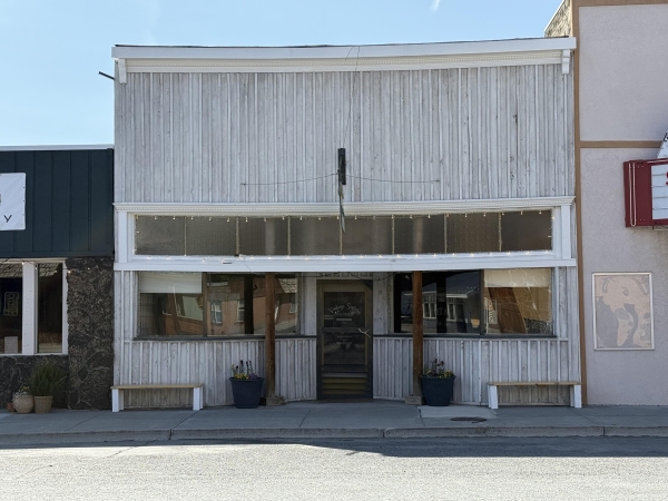 Listing Image #3 - Industrial for sale at 219 Main St, Mackay ID 83251