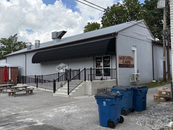 Listing Image #3 - Office for sale at 216 N Irwin Street, Manchester TN 37355