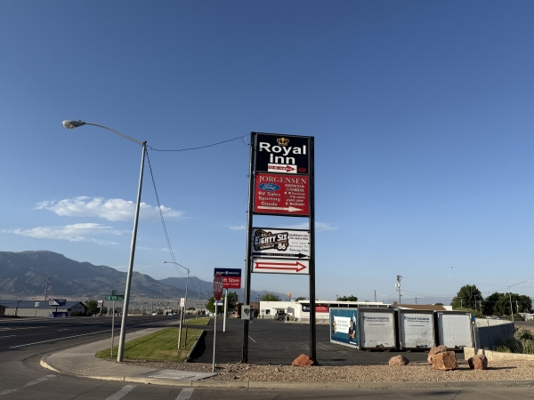 Listing Image #3 - Hotel for sale at 1170 S COVE VIEW RD, Richfield UT 84701