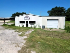 Listing Image #2 - Others for sale at 590 Texas St, Emory TX 75440