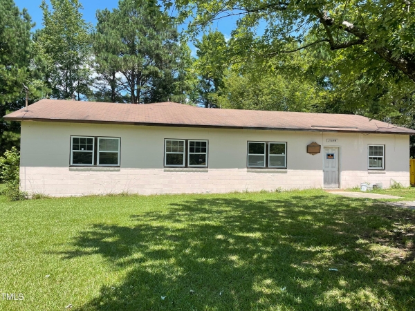 Listing Image #2 - Industrial for sale at 1549 Bobbitt Drive, Knightdale NC 27545