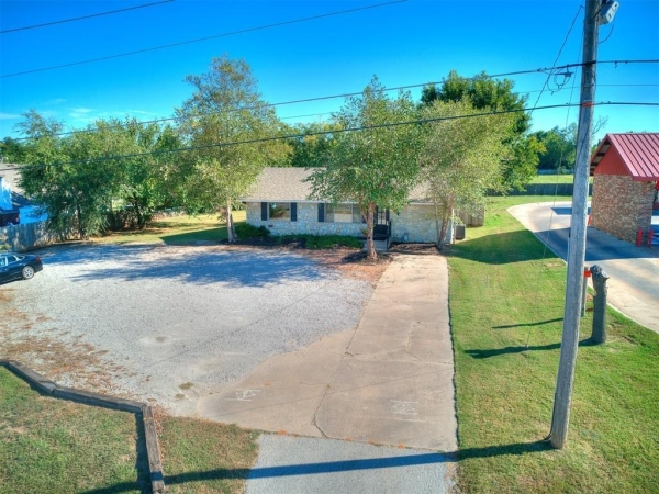 Listing Image #2 - Office for sale at 16446 NE 23rd Street, Choctaw OK 73020 Listing Image #2 - Office for sale at 16446 NE 23rd Street, Choctaw OK 73020