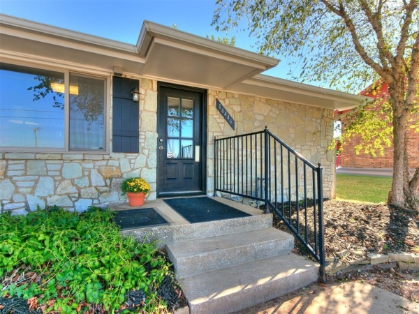 Listing Image #3 - Office for sale at 16446 NE 23rd Street, Choctaw OK 73020 Listing Image #3 - Office for sale at 16446 NE 23rd Street, Choctaw OK 73020