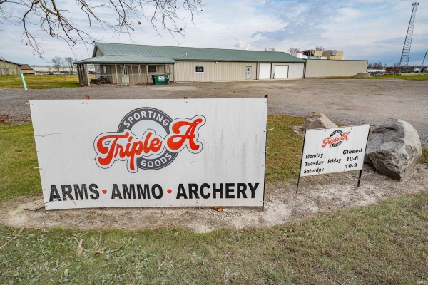 Listing Image #1 - Industrial for sale at 11750 E State Road 205, Laotto IN 46763