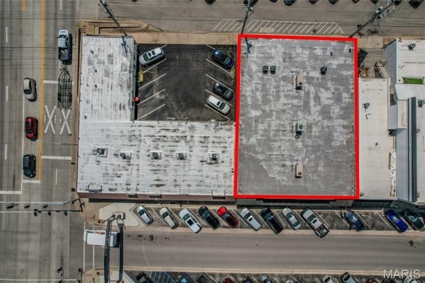 Listing Image #3 - Others for sale at 112 W Commercial Street, Lebanon MO 65536