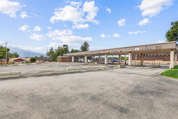 Listing Image #1 - Retail for sale at 2712 E Boulder St, Colorado Springs CO 80909