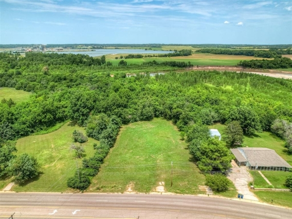 Listing Image #1 - Others for sale at 20469 NE 23rd Street, Harrah OK 73045