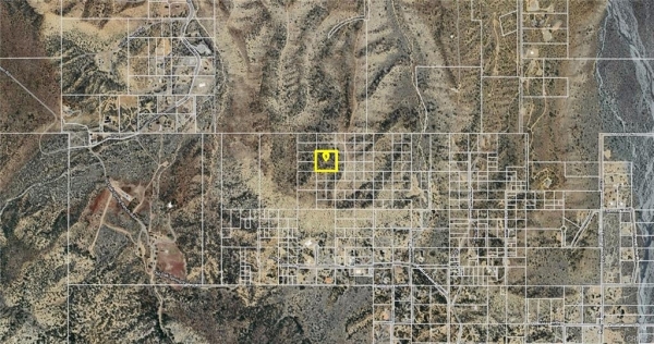 Listing Image #3 - Land for sale at APN:3036-271-16-0000, Pinon Hills CA 92372