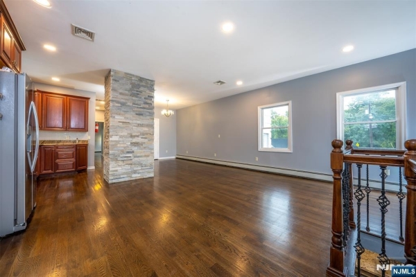 Listing Image #3 - Others for sale at 167 Hamilton Avenue, Lodi NJ 07644