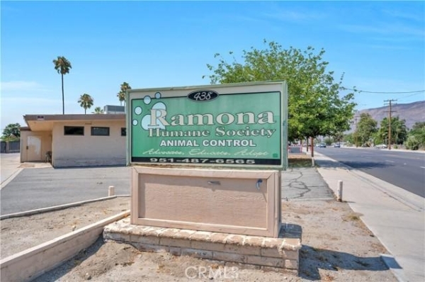 Listing Image #2 - Office for sale at 438 State Street, San Jacinto CA 92583