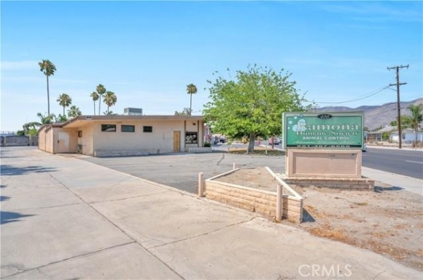 Listing Image #3 - Office for sale at 438 State Street, San Jacinto CA 92583