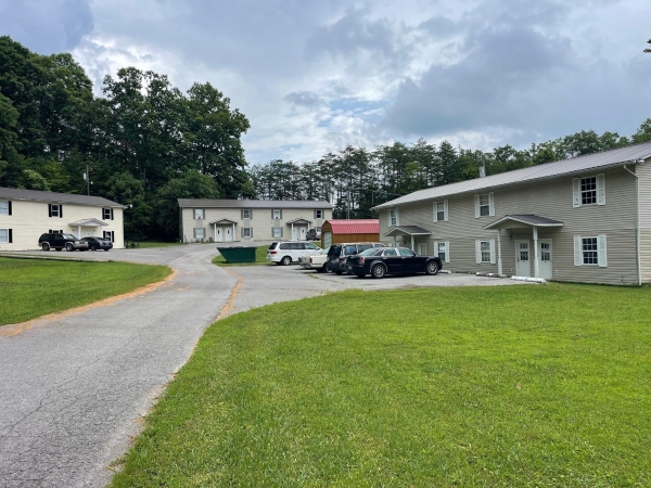 Listing Image #1 - Others for sale at 90 Emily Drive, Pineville KY 40977