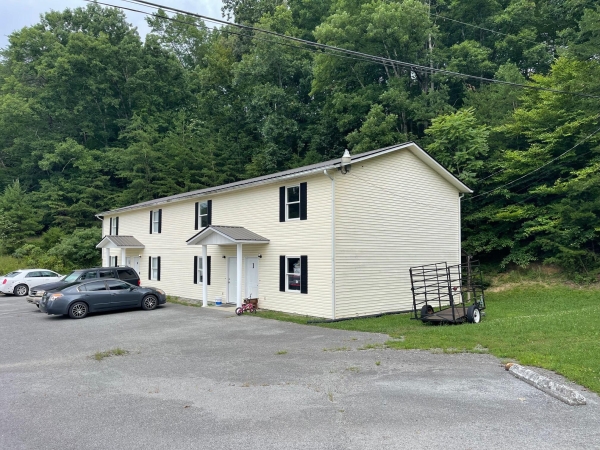 Listing Image #2 - Others for sale at 90 Emily Drive, Pineville KY 40977