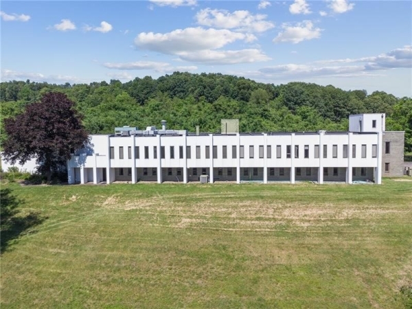 Listing Image #1 - Others for sale at 520 Pleasant Valley Rd, Trafford PA 15085