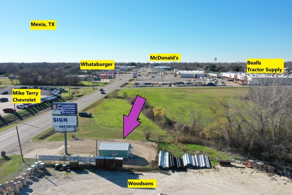 Listing Image #1 - Multi-Use for sale at 1123 E Milam Street, Mexia TX 76667