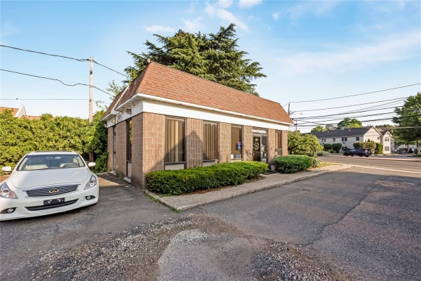 Listing Image #3 - Others for sale at 454-464 Fulton Street, Farmingdale NY 11735