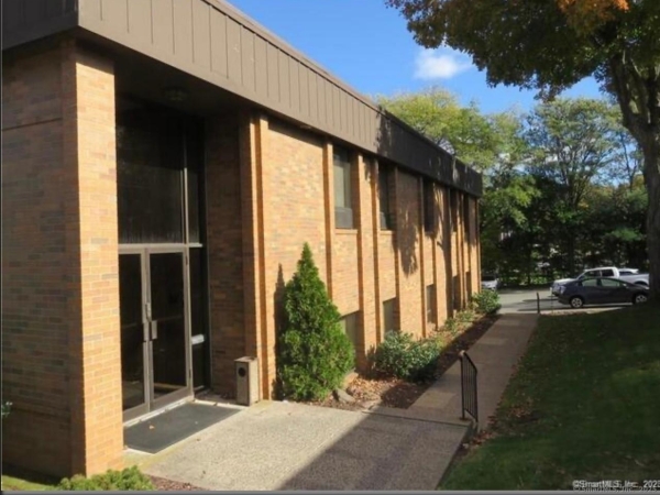 Listing Image #2 - Others for sale at 391 Broad Street, Meriden CT 06450
