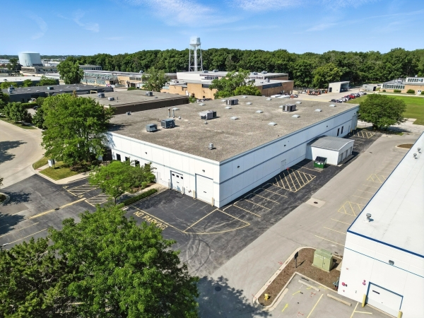 Listing Image #1 - Industrial for sale at 8130 River Dr, Morton Grove IL 60053